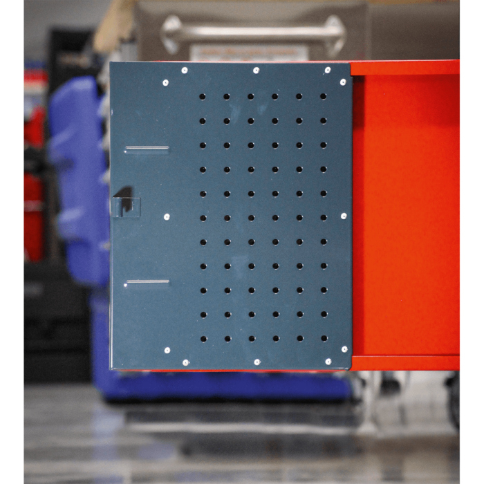 AP1905A ACT INSIDE PEG BOARD
