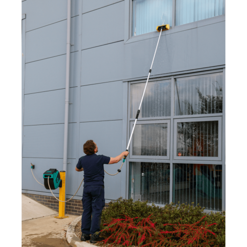 5-Sided Flo-Thru Brush with 3m Telescopic Handle 4 CC953 ACT IN USE BUILDING WINDOW